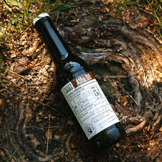 Alfa. 08 (füstölt porter szilvával és bodzavirággal) 4.9%